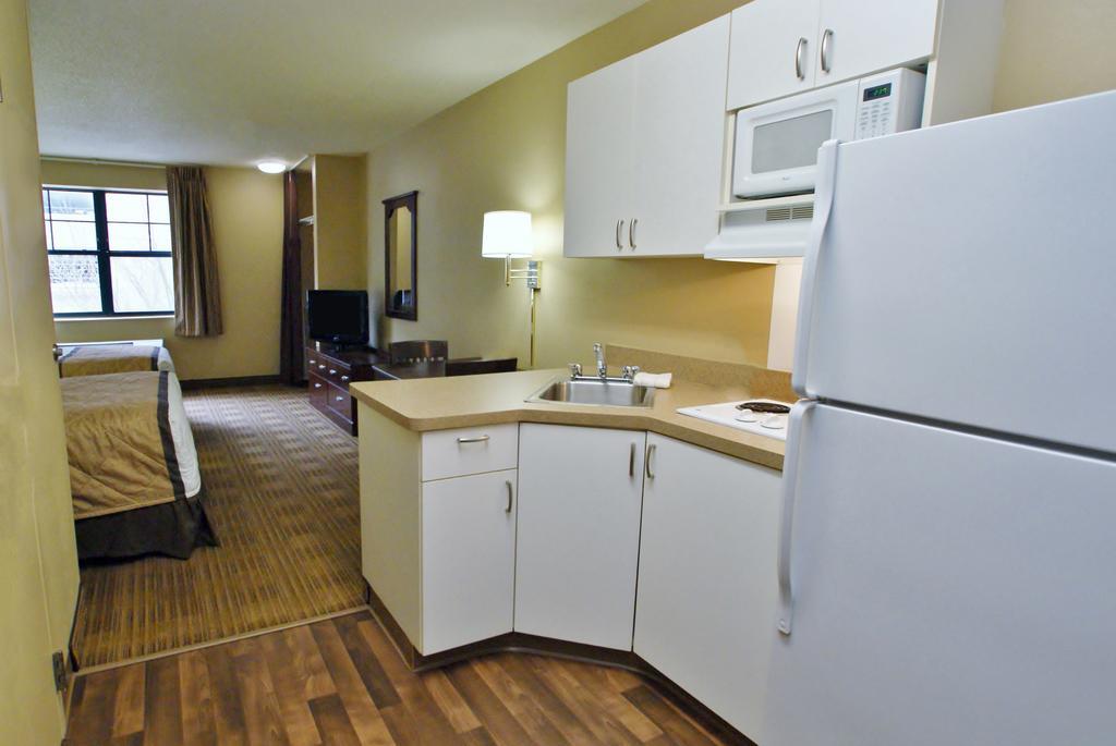 Extended Stay America - Providence - West Warwick Buitenkant foto